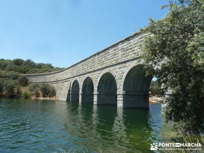 Piragua El Atazar;viaje fin de año rutas de senderismo madrid viajar en semana santa